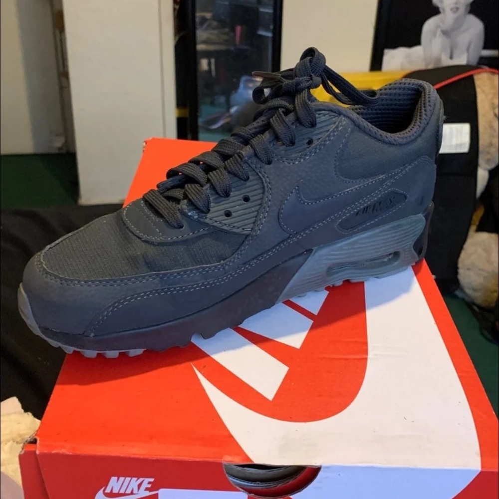Nike shoes